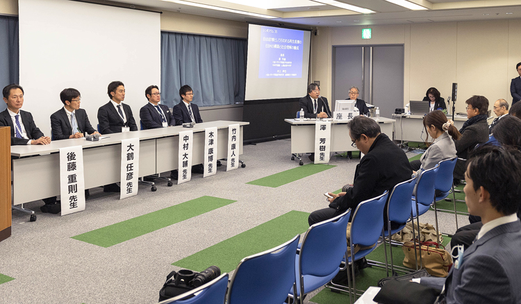 第18回日本再生医療学会のシンポジウムの様子